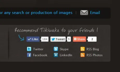 footer_social_media_icons_example